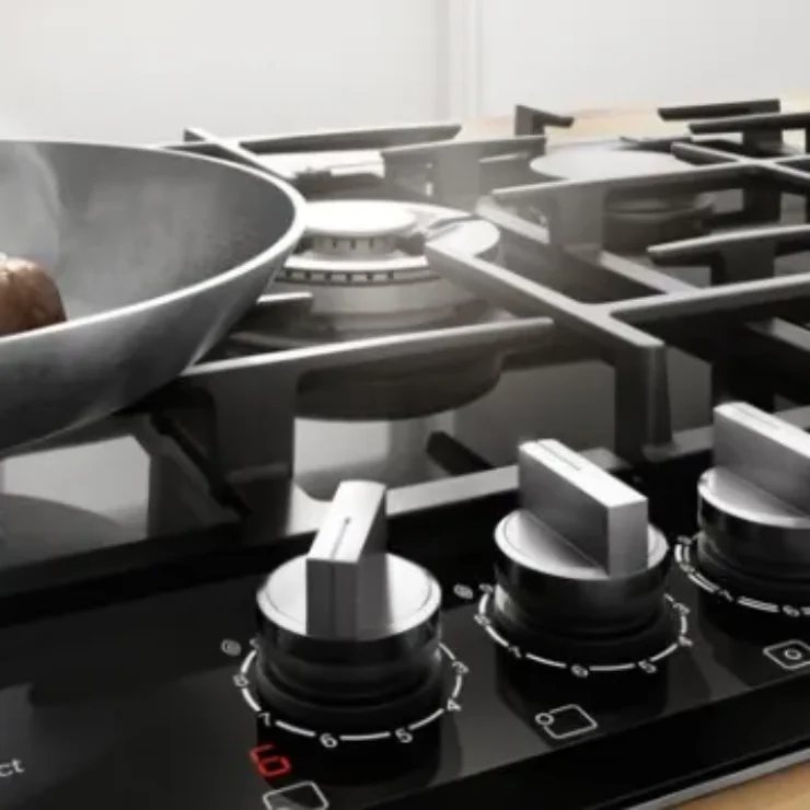 Electric, Gas or Induction Hob – What’s the Right Choice for you?
